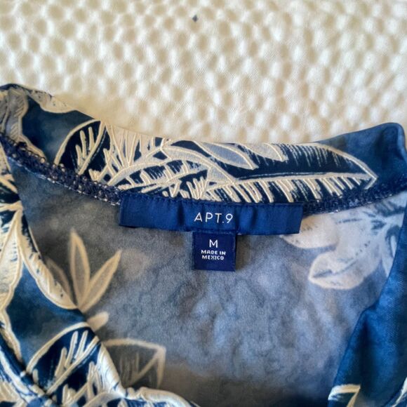 APT 9 Women's Blouse Floral Tank Blue Tshirt Sleeveless Top Size M - Picture 6 of 7